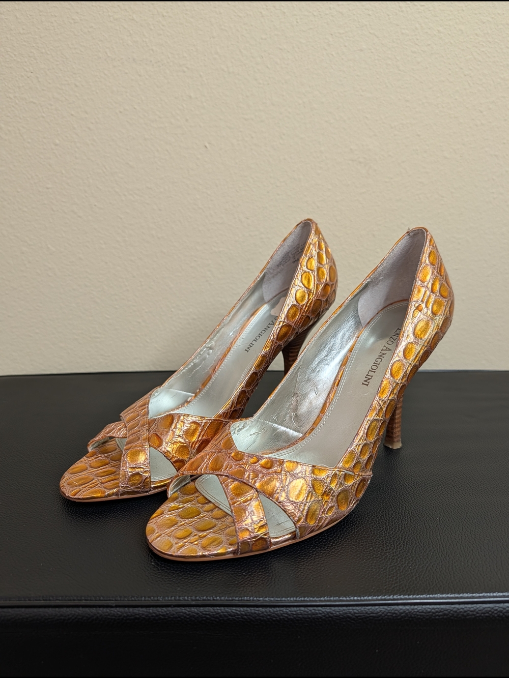 Enzo Angiolini Croc Embossed Peep Toe Heels - Size 9M - Bronze/Gold